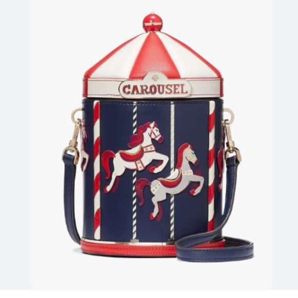 Kate Spade Winter Wonders Carousel 3D Crossbody Bag Novelty - Picture 1 of 5